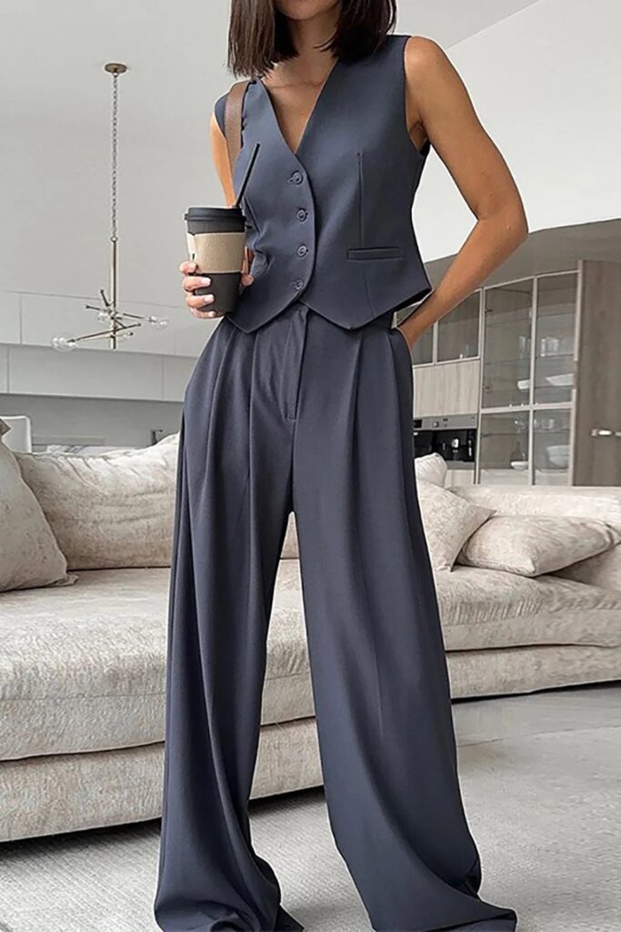 Image showing an outfit idea for a business casual style
